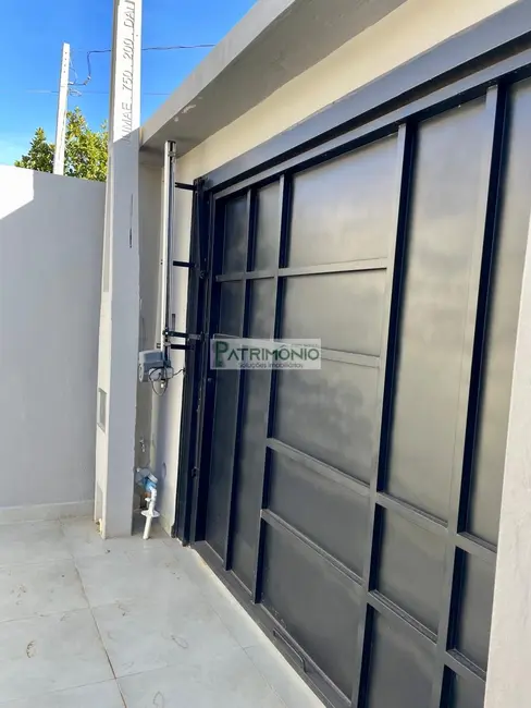 Foto 3 de Casa com 2 quartos à venda, 94m2 em Jaguariuna - SP