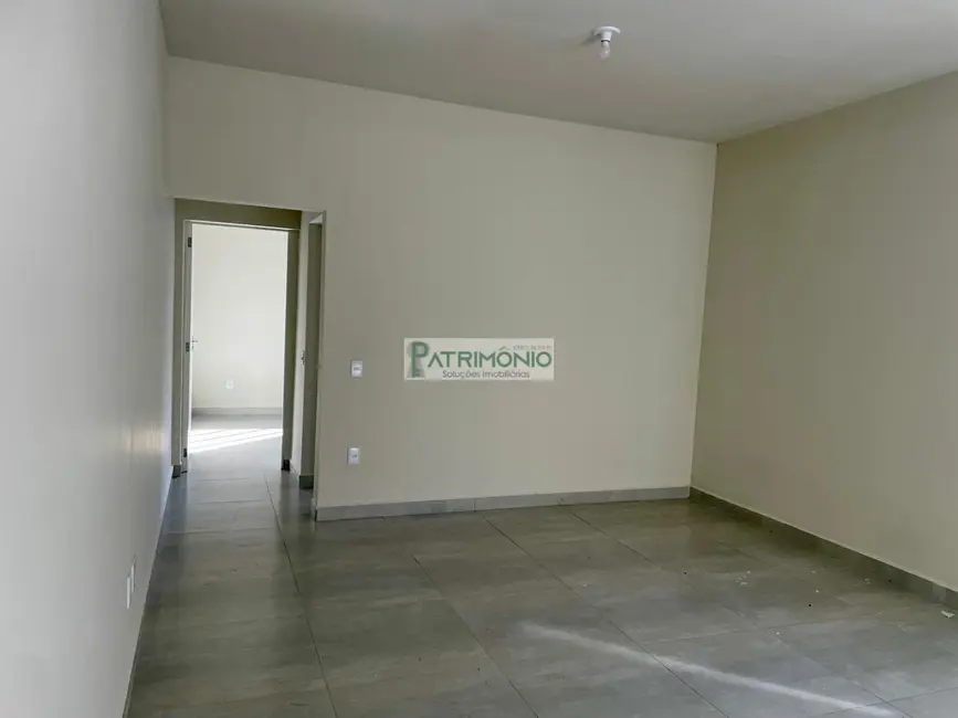 Foto 9 de Casa com 2 quartos à venda, 94m2 em Jaguariuna - SP