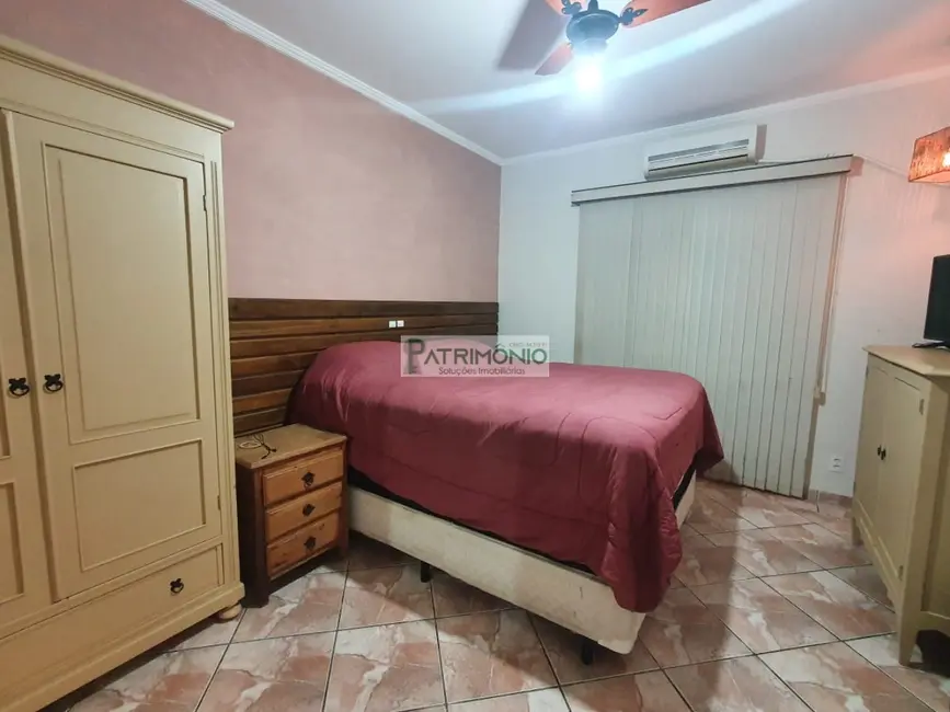 Foto 8 de Casa de Condomínio com 3 quartos à venda, 261m2 em Jaguariuna - SP