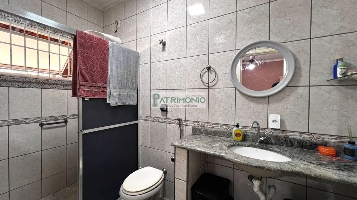 Foto 5 de Casa de Condomínio com 3 quartos à venda, 261m2 em Jaguariuna - SP
