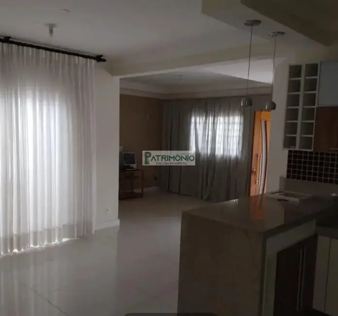 Foto 3 de Casa com 2 quartos à venda, 189m2 em Jaguariuna - SP