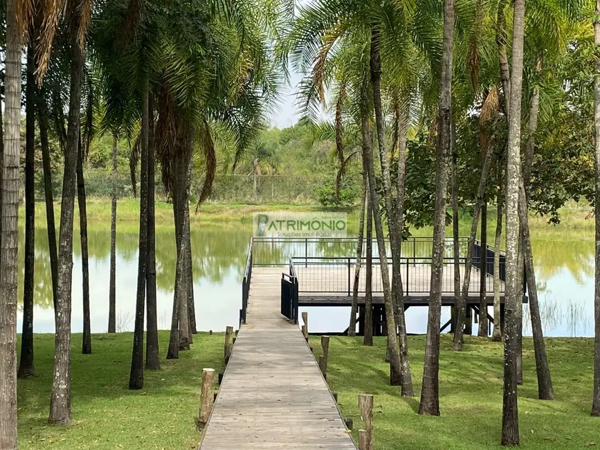 Foto 1 de Terreno / Lote à venda, 510m2 em Jaguariuna - SP