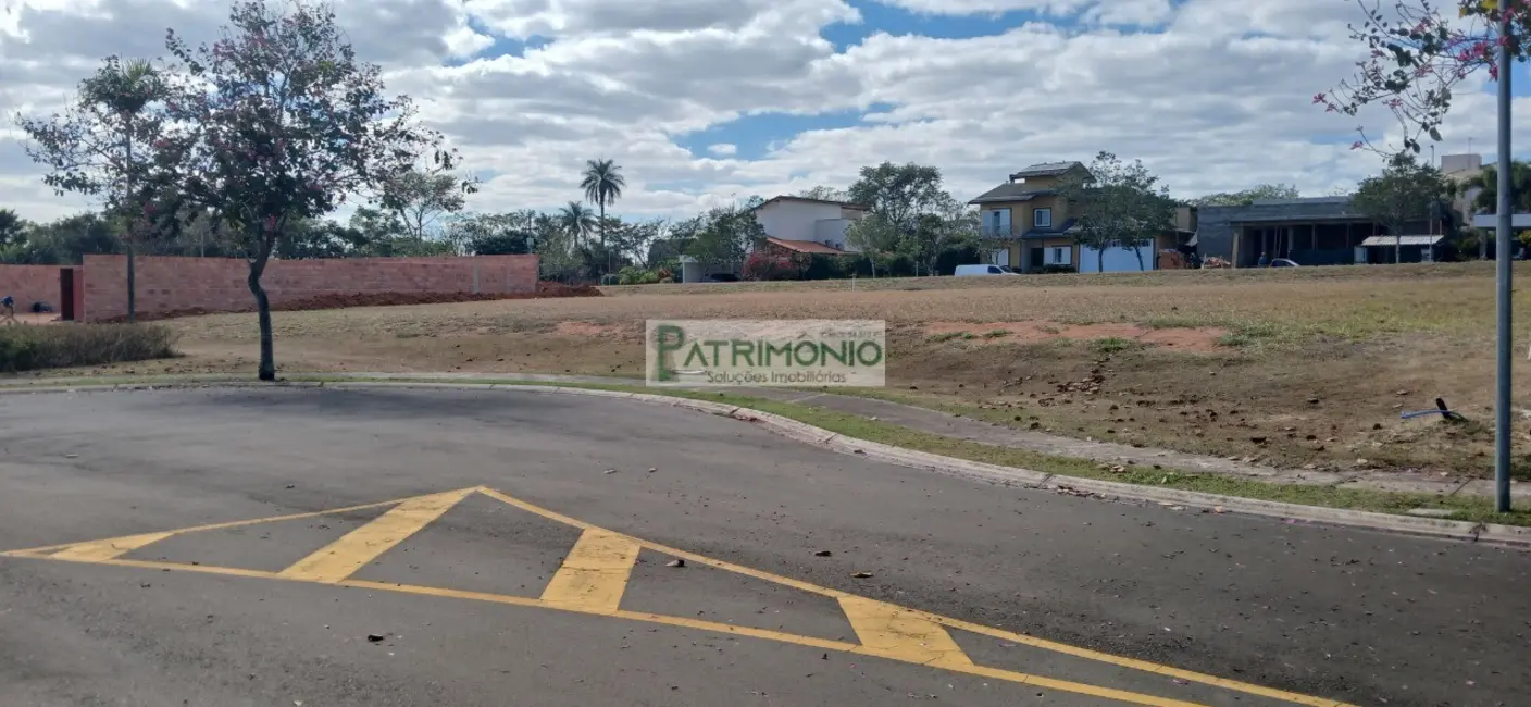Foto 1 de Terreno / Lote à venda, 584m2 em Jaguariuna - SP
