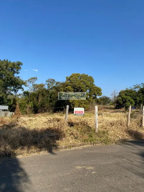Foto 2 de Terreno / Lote à venda, 250m2 em Jaguariuna - SP