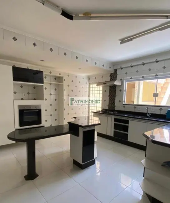 Foto 7 de Casa com 4 quartos à venda, 364m2 em Jaguariuna - SP