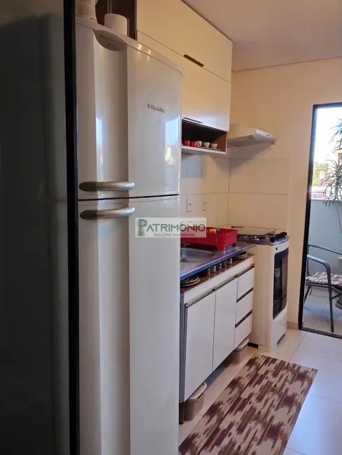 Foto 4 de Apartamento com 2 quartos à venda, 66m2 em Jaguariuna - SP