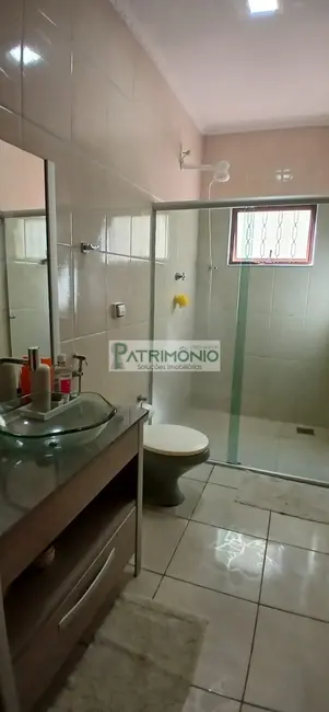 Foto 8 de Casa com 3 quartos à venda, 300m2 em Jaguariuna - SP