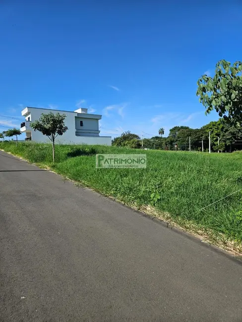 Foto 6 de Terreno / Lote à venda, 300m2 em Jaguariuna - SP