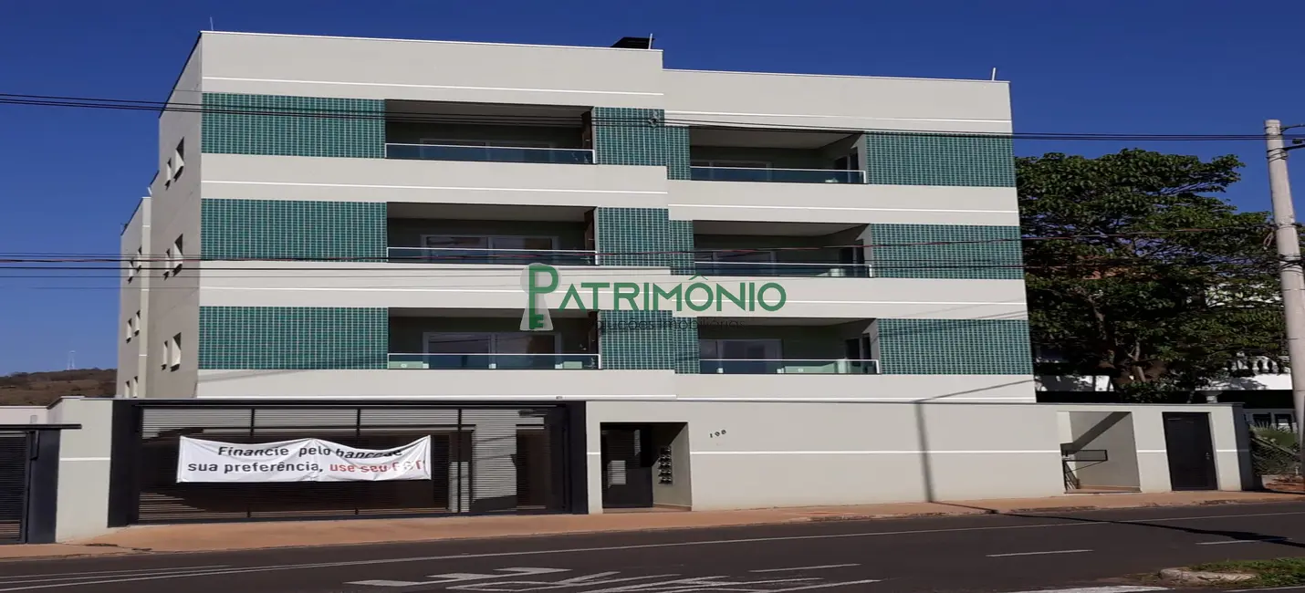 Foto 3 de Apartamento com 3 quartos à venda e para alugar, 83m2 em Jaguariuna - SP