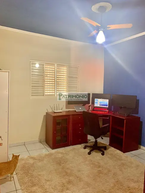 Foto 8 de Casa com 3 quartos à venda, 240m2 em Jaguariuna - SP