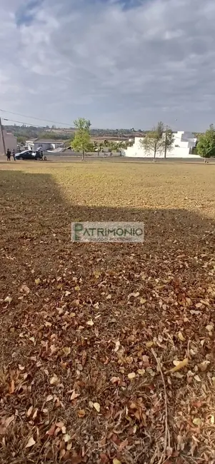 Foto 1 de Terreno / Lote à venda, 1358m2 em Jaguariuna - SP