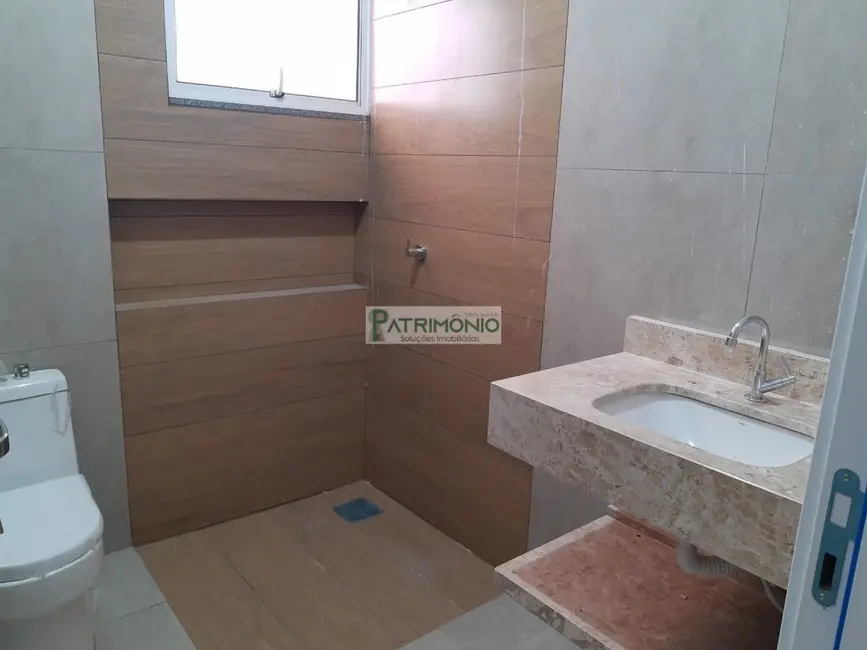 Foto 9 de Casa com 2 quartos à venda, 83m2 em Jaguariuna - SP