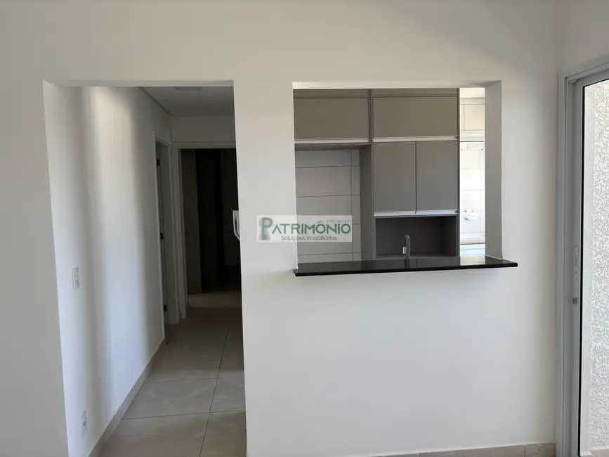 Foto 2 de Apartamento com 2 quartos à venda, 82m2 em Jaguariuna - SP
