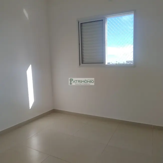Foto 9 de Apartamento com 3 quartos para alugar, 84m2 em Jaguariuna - SP