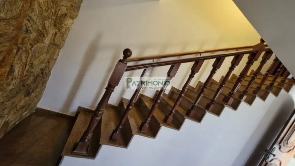 Foto 6 de Casa com 3 quartos à venda, 400m2 em Jaguariuna - SP