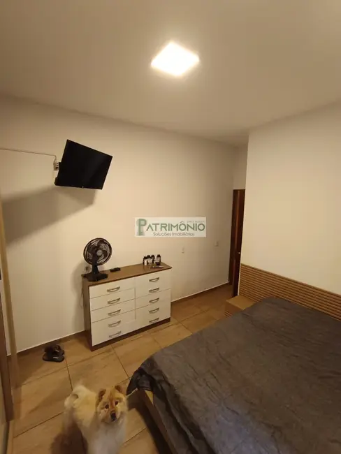 Foto 6 de Casa com 2 quartos à venda, 79m2 em Jaguariuna - SP