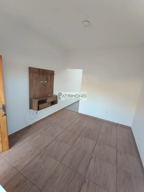 Foto 3 de Casa com 2 quartos à venda, 79m2 em Jaguariuna - SP