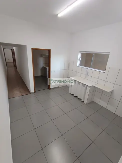 Foto 1 de Casa com 2 quartos à venda, 79m2 em Jaguariuna - SP