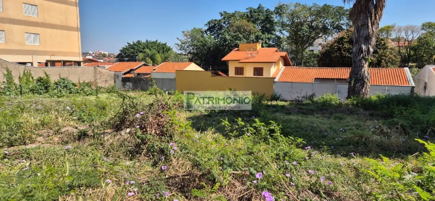Foto 1 de Terreno / Lote à venda, 820m2 em Jaguariuna - SP