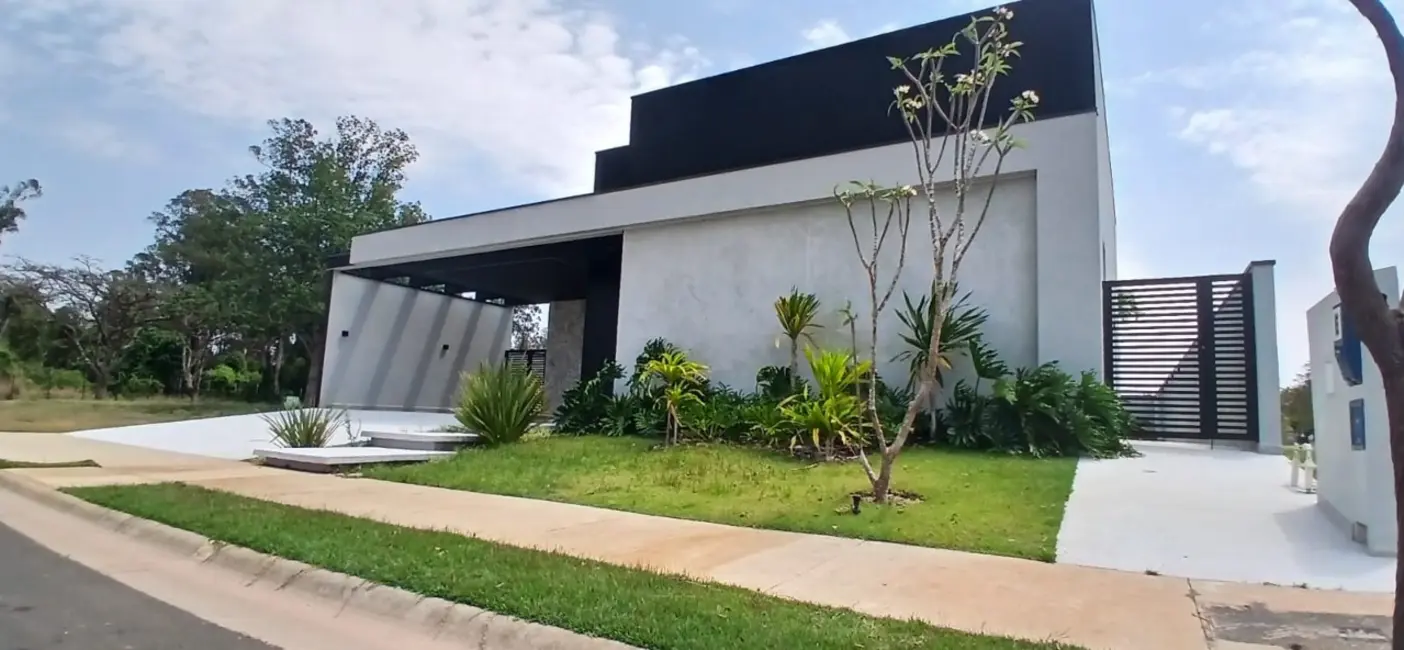 Foto 1 de Casa de Condomínio com 4 quartos à venda e para alugar, 267m2 em Jaguariuna - SP