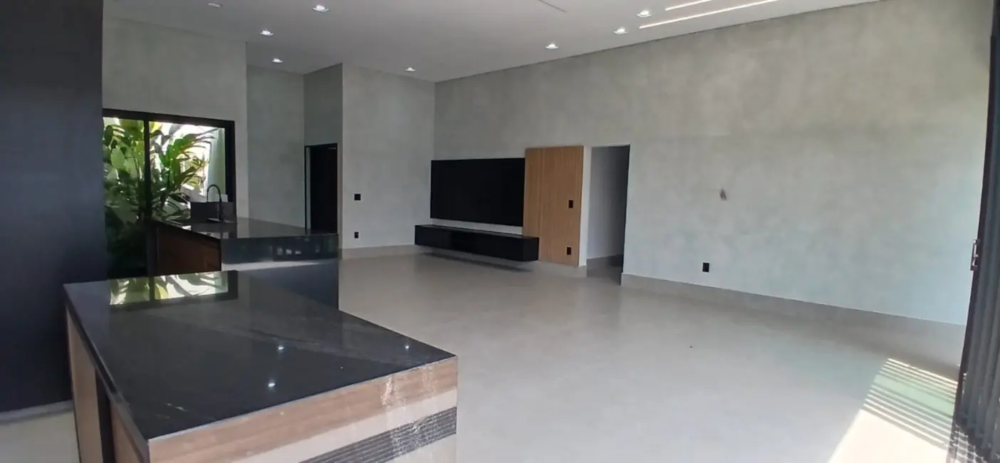 Foto 6 de Casa de Condomínio com 4 quartos à venda e para alugar, 267m2 em Jaguariuna - SP