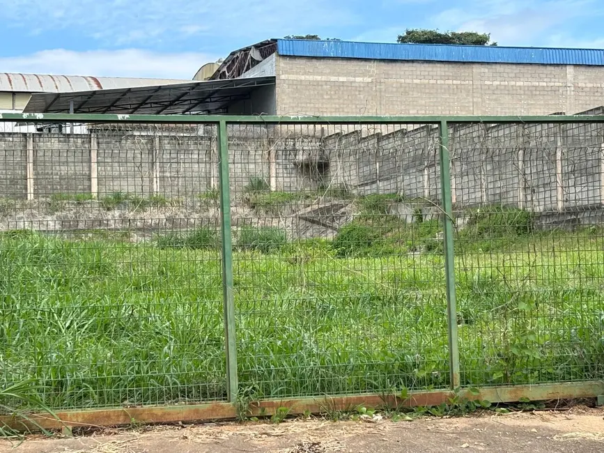 Foto 1 de Terreno / Lote à venda, 988m2 em Jaguariuna - SP