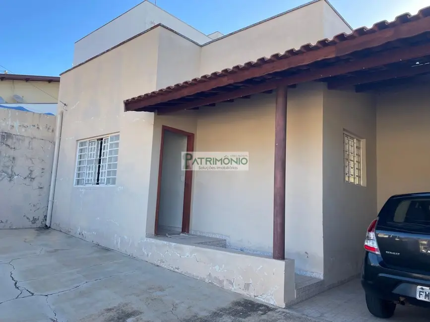 Foto 1 de Casa com 3 quartos à venda, 127m2 em Jaguariuna - SP