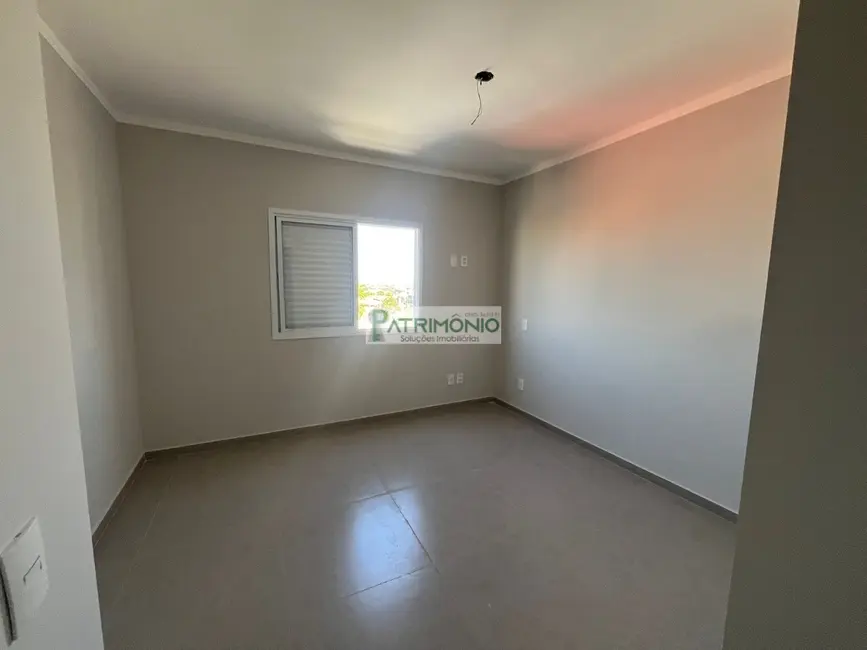 Foto 8 de Apartamento com 2 quartos à venda, 73m2 em Jaguariuna - SP