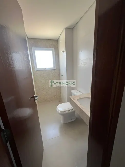 Foto 2 de Apartamento com 2 quartos à venda, 73m2 em Jaguariuna - SP