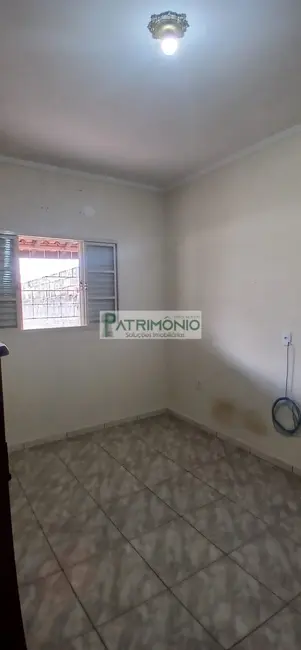 Foto 9 de Casa com 2 quartos à venda, 141m2 em Jaguariuna - SP