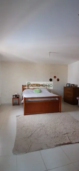 Foto 8 de Casa com 4 quartos à venda, 250m2 em Jaguariuna - SP