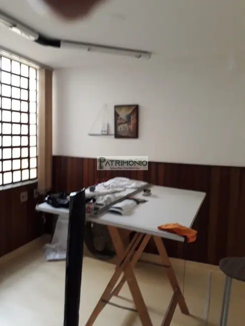 Foto 3 de Casa com 4 quartos à venda, 239m2 em Centro, Jaguariuna - SP