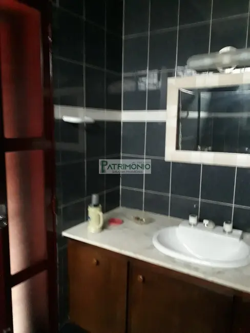 Foto 6 de Casa com 4 quartos à venda, 239m2 em Centro, Jaguariuna - SP