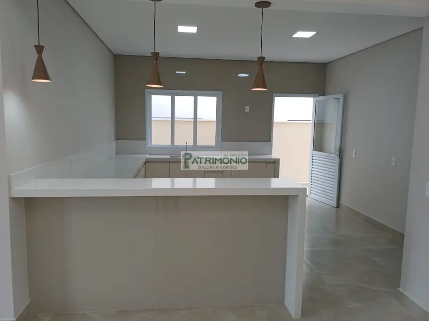 Foto 4 de Casa de Condomínio com 3 quartos à venda, 170m2 em Jaguariuna - SP