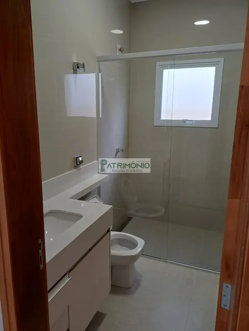 Foto 8 de Casa de Condomínio com 3 quartos à venda, 170m2 em Jaguariuna - SP