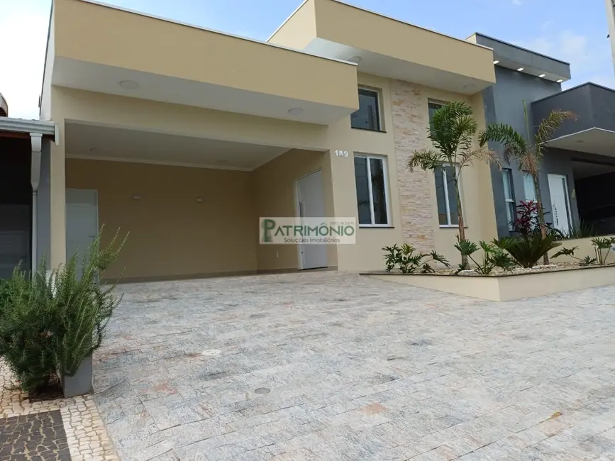 Foto 1 de Casa de Condomínio com 3 quartos à venda, 170m2 em Jaguariuna - SP