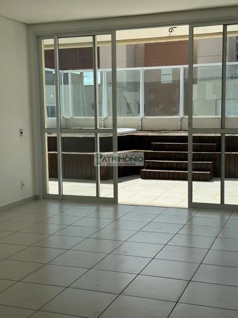 Apartamento com 3 quartos à venda, 218m2 em Loteamento Alphaville Campinas, Campinas - SP - imagem 9 Foto 9 de Apartamento com 3 quartos à venda, 218m2 em Loteamento Alphaville Campinas, Campinas - SP