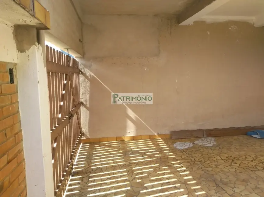 Foto 6 de Casa com 2 quartos à venda, 250m2 em Pedreira - SP