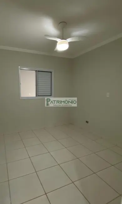 Foto 5 de Casa de Condomínio com 2 quartos à venda, 80m2 em Holambra - SP