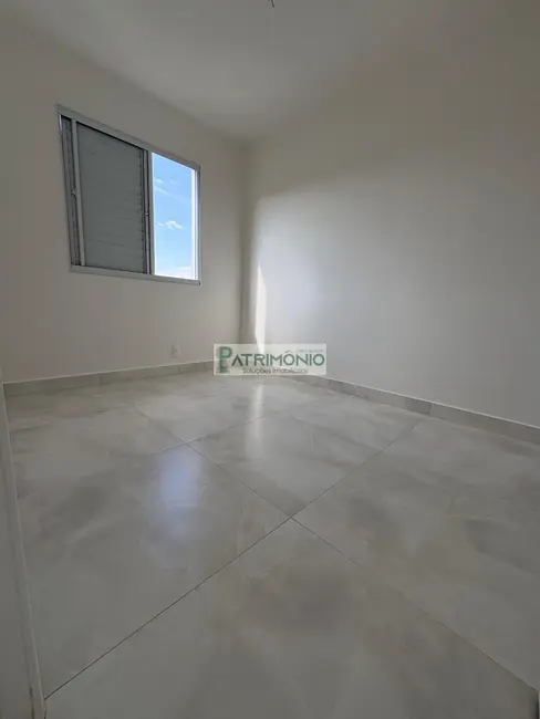 Foto 3 de Apartamento com 2 quartos à venda e para alugar, 49m2 em Jaguariuna - SP