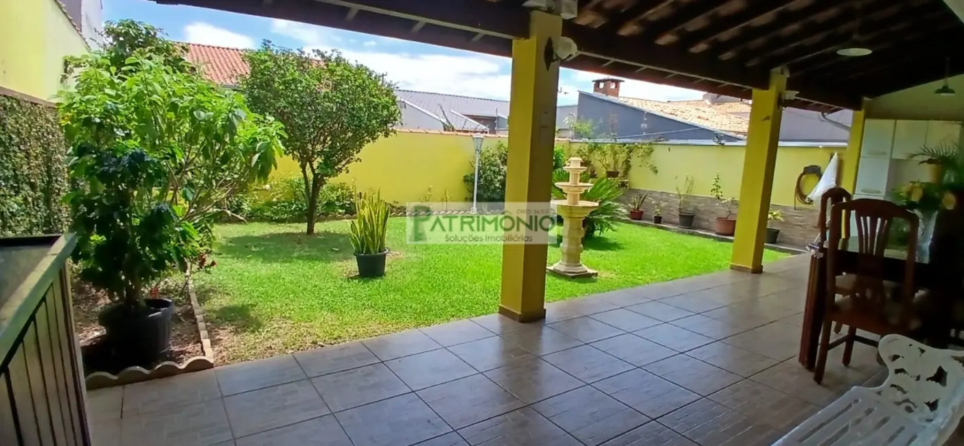 Foto 7 de Casa com 3 quartos à venda, 135m2 em Jaguariuna - SP