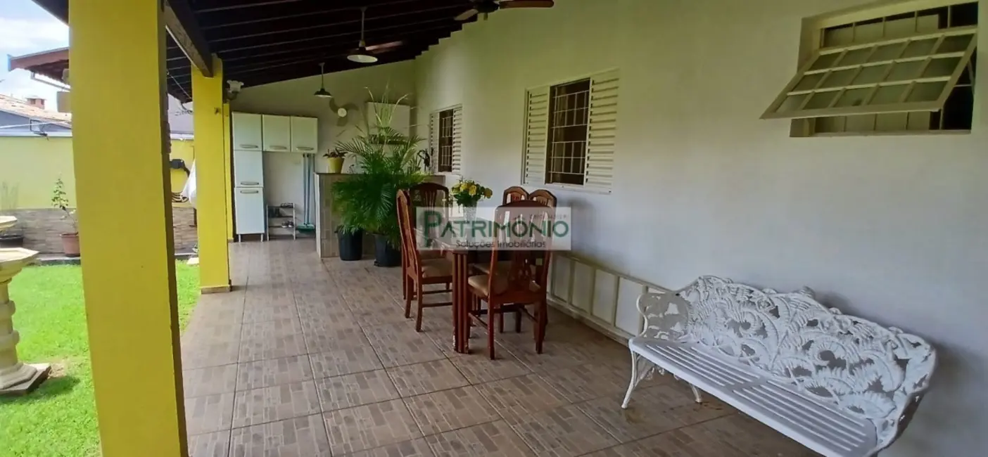 Foto 6 de Casa com 3 quartos à venda, 135m2 em Jaguariuna - SP