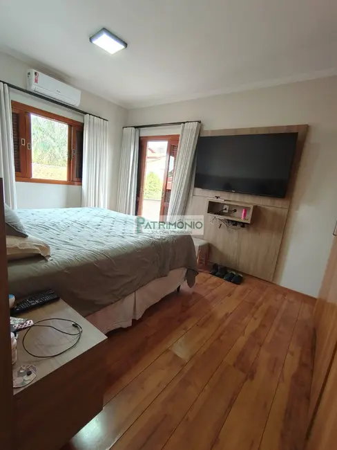 Foto 8 de Casa com 3 quartos à venda, 244m2 em Centro, Jaguariuna - SP