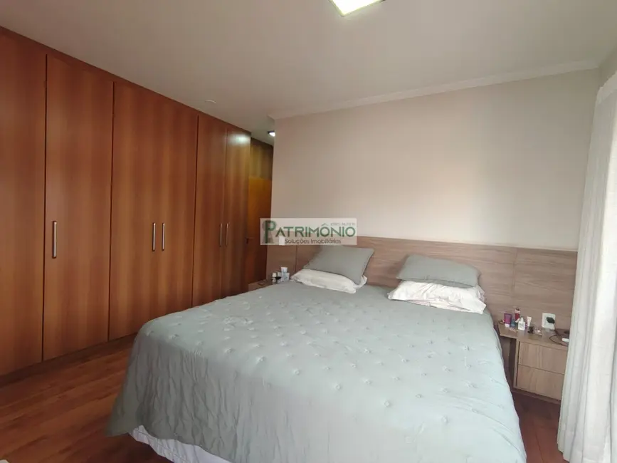 Foto 7 de Casa com 3 quartos à venda, 244m2 em Centro, Jaguariuna - SP