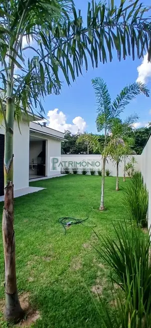 Foto 5 de Casa de Condomínio com 3 quartos à venda, 237m2 em Jaguariuna - SP