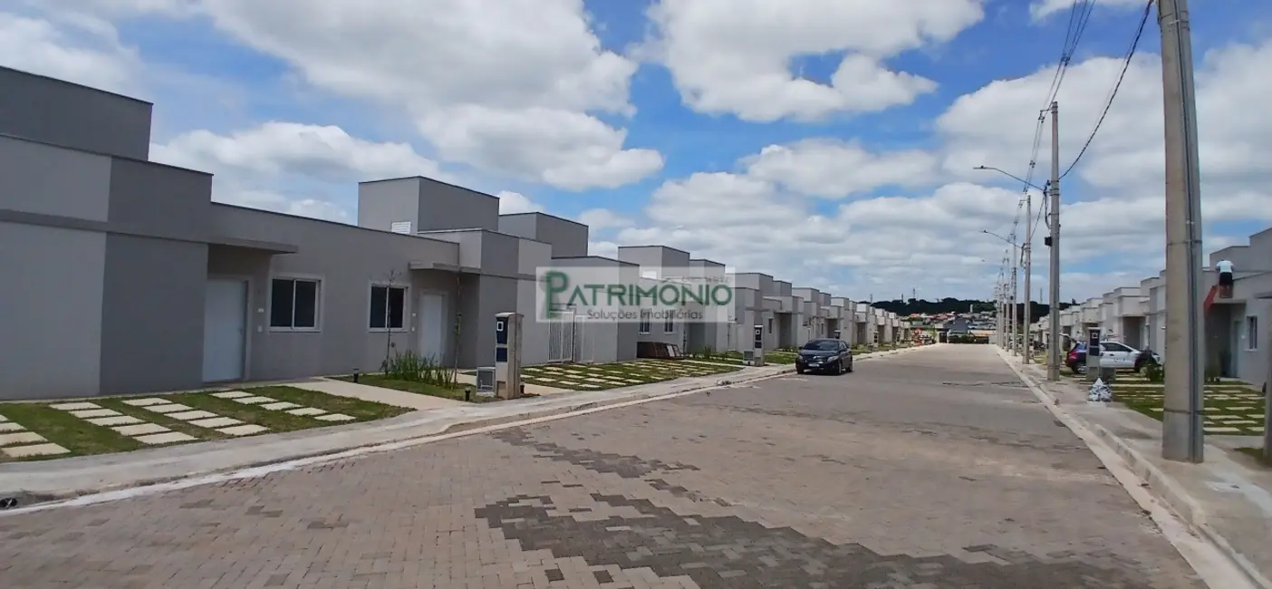 Foto 1 de Casa de Condomínio com 2 quartos à venda, 69m2 em Jaguariuna - SP