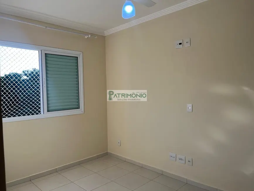 Foto 3 de Apartamento com 3 quartos para alugar, 128m2 em Jaguariuna - SP
