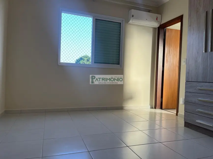 Foto 6 de Apartamento com 3 quartos para alugar, 128m2 em Jaguariuna - SP
