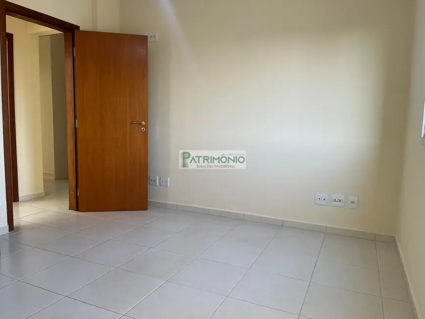 Foto 8 de Apartamento com 3 quartos para alugar, 128m2 em Jaguariuna - SP