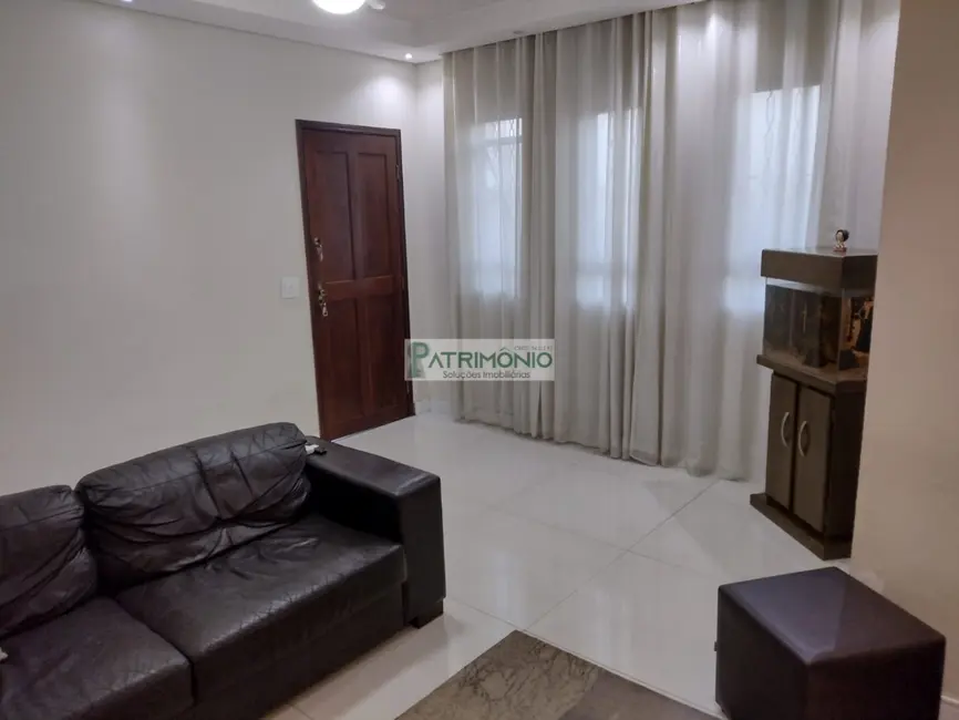 Foto 6 de Casa com 4 quartos à venda, 168m2 em Jaguariuna - SP